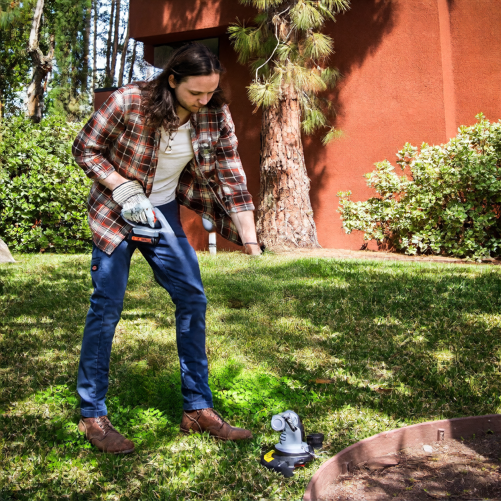 Ukoke Cordless Hedge Trimmer: The Precision Cutting Solution for Small Yards and Tight Spaces
